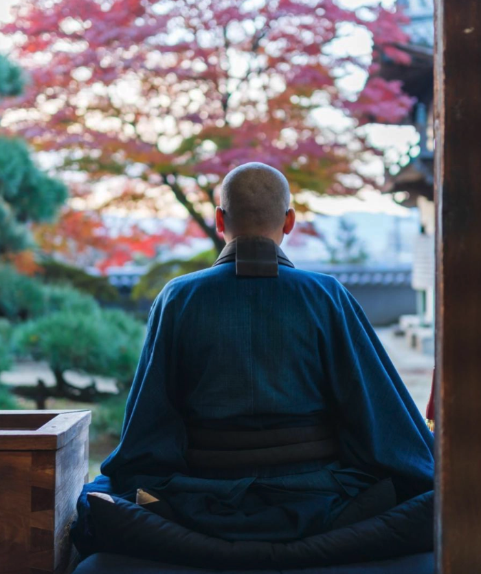 use a private tour and itinerary in japan with far odyssey to experience the zen meditation with japanese monks