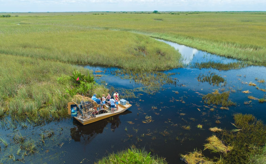 the Everglades visit the usa natural sanctuaries with far odyssey private tour service. See the natural wonder of the Everglades with our itinerary planner